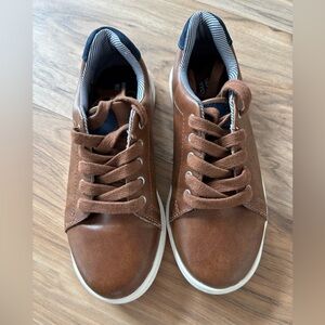 Harper Canyon Brown Kids Shoe